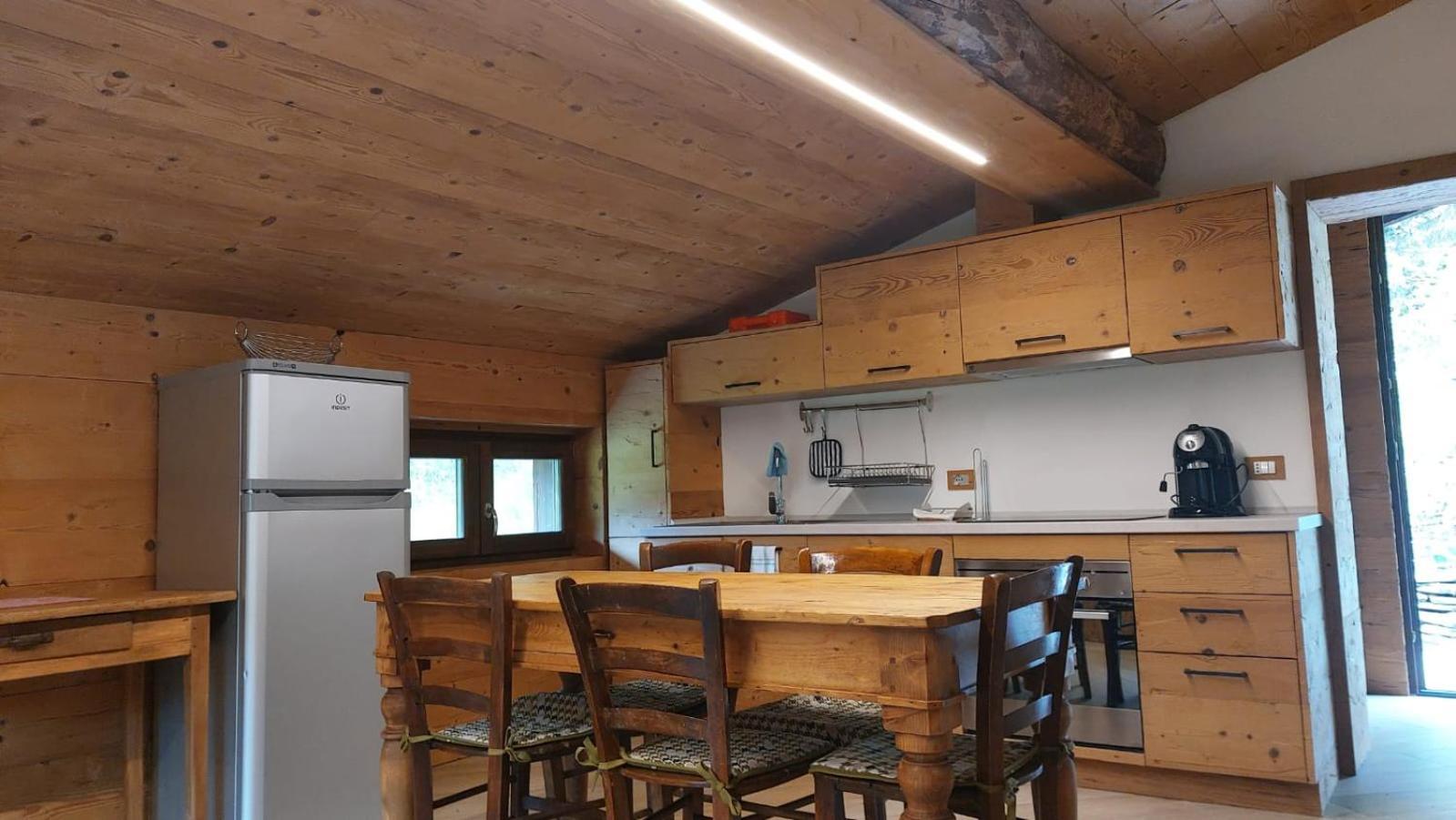 Agriturismo Piangembro Corteno Golgi Esterno foto